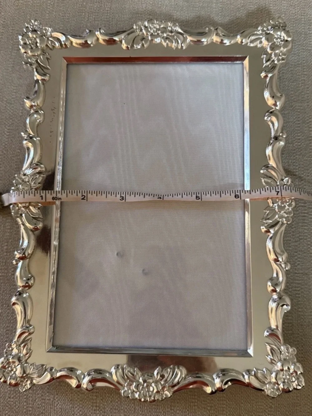 Ornate Oneida Silver Decorative Photo Frame - Tarnish resistant